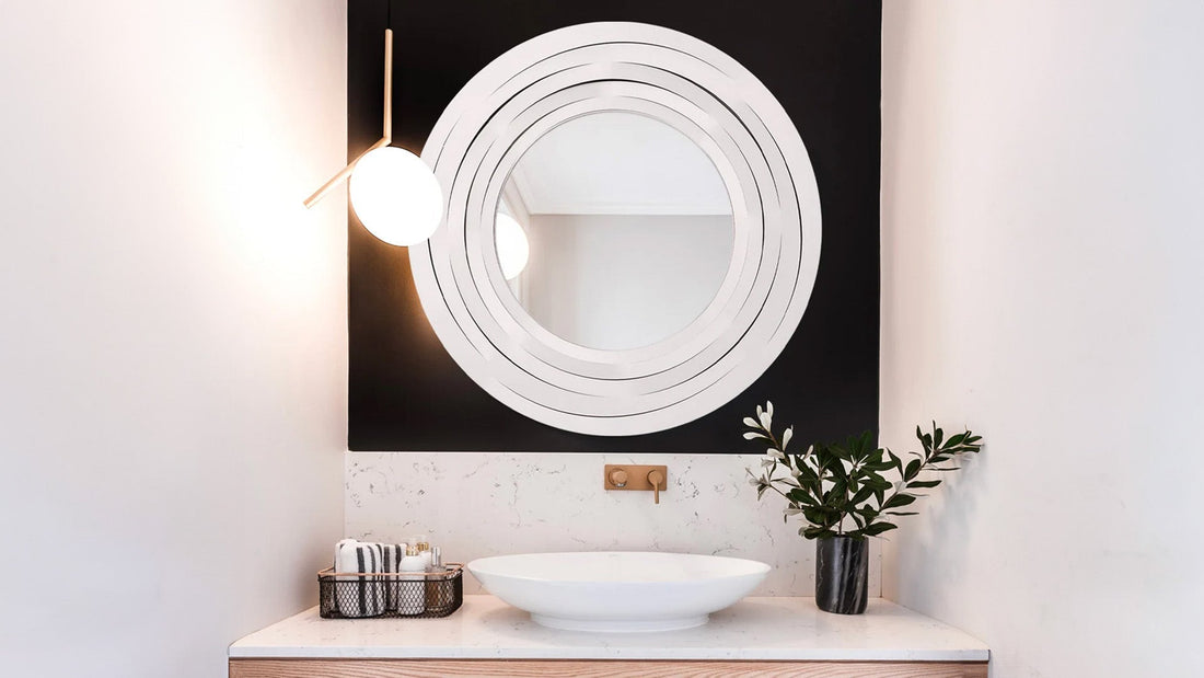 Decorazioni per le pareti del bagno: funzionali e moderne