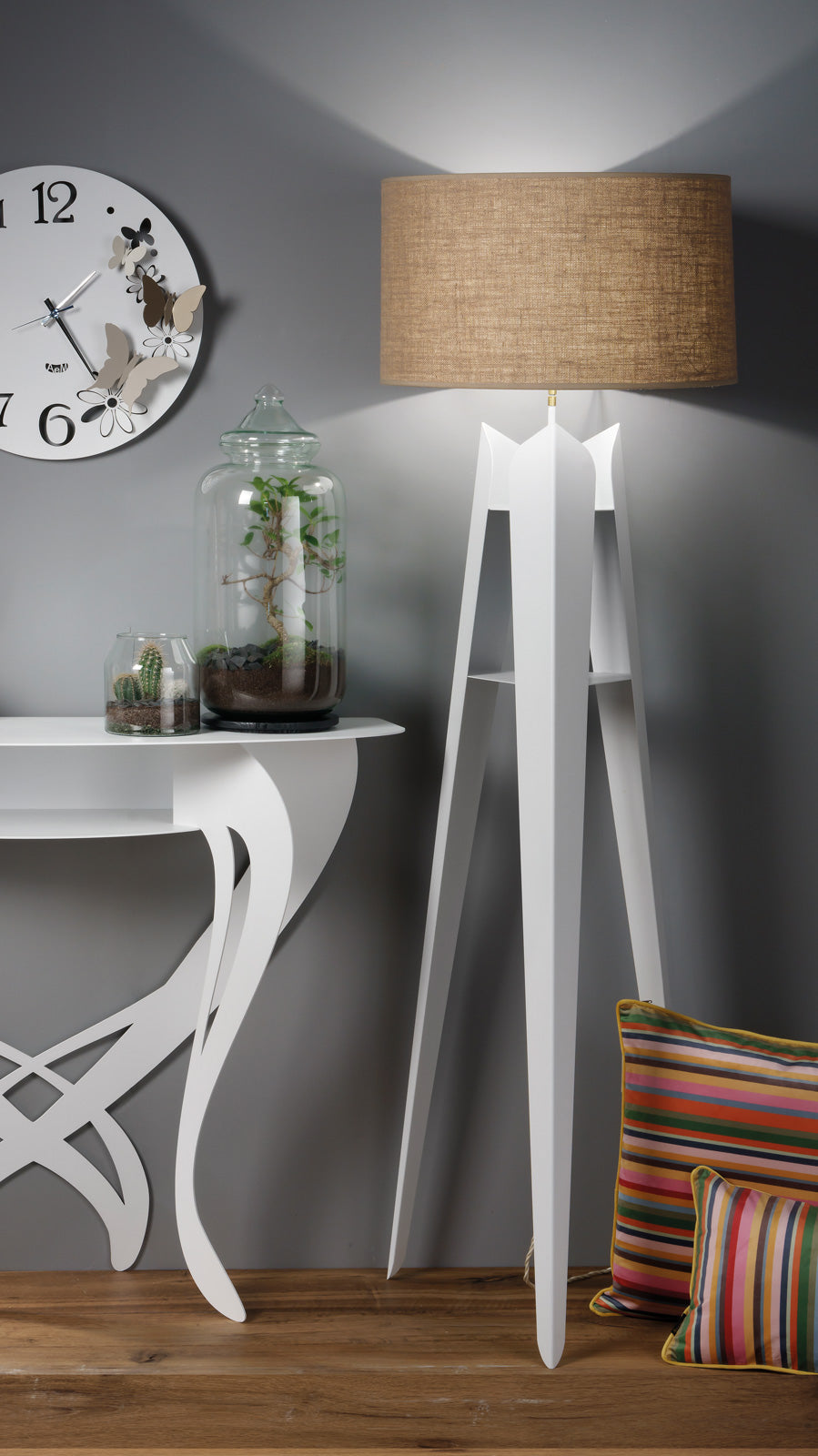 Compass modern tripod floor lamp