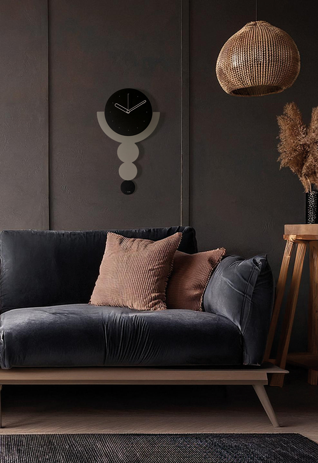 Trilogy pendulum clock