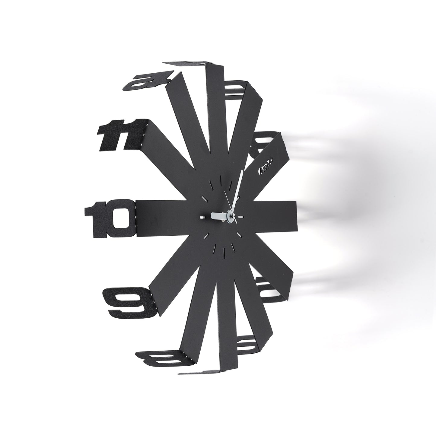Orologio da parete di design Lumor