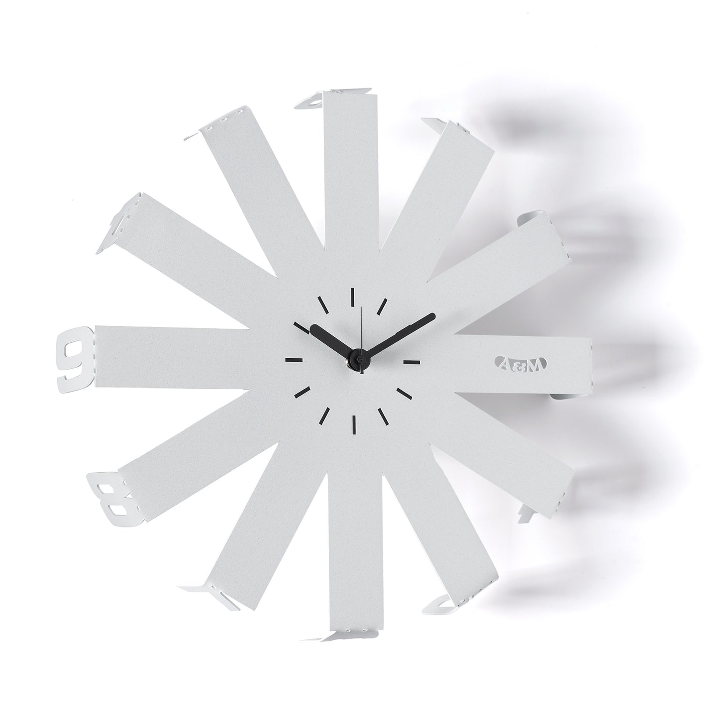Orologio da parete di design Lumor