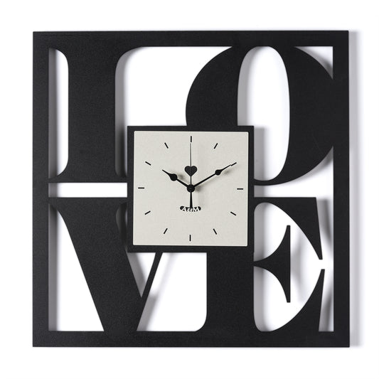 Orologio da parete di design Love