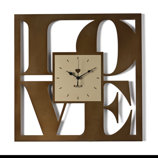 Design wall clock Love