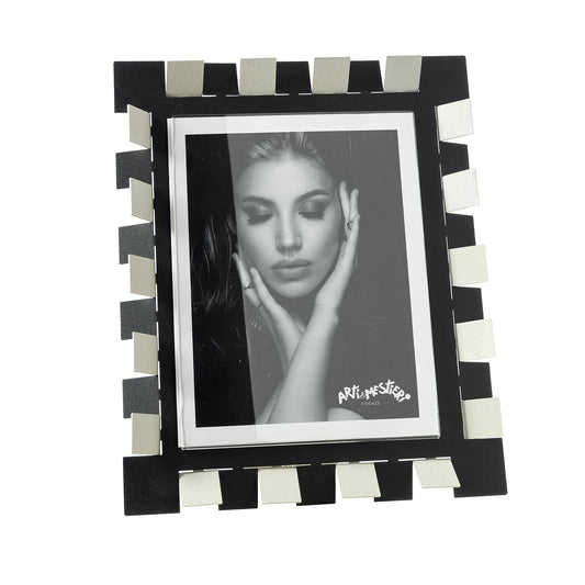Vertigo large photo frame