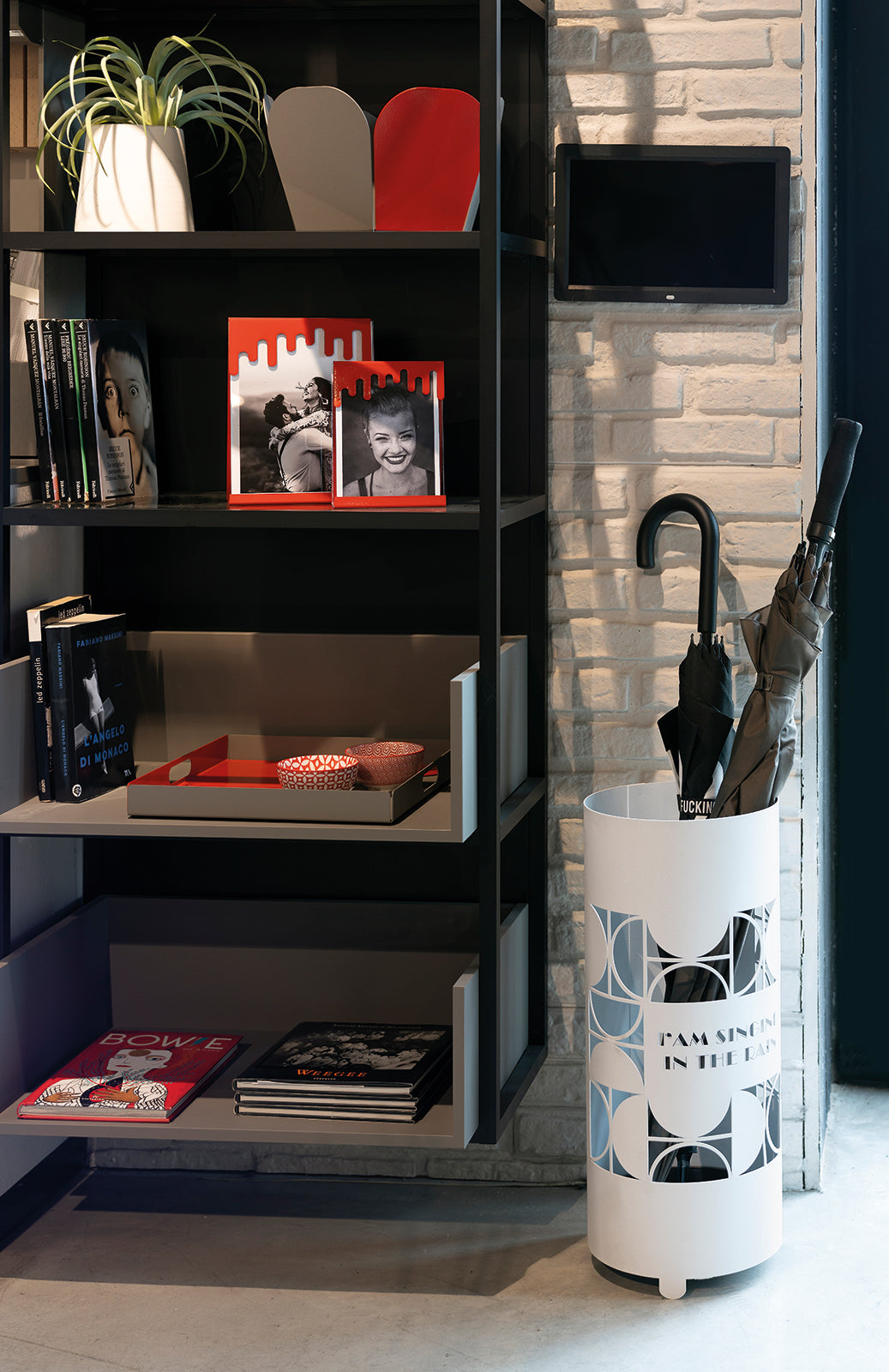 Singing in the Rain modern umbrella stand