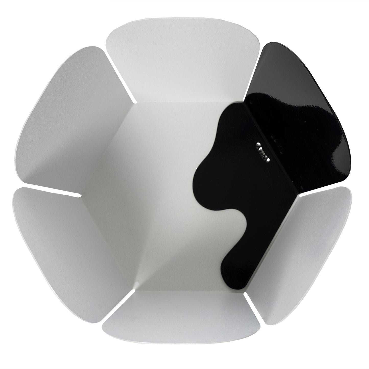 Fluid centrepiece