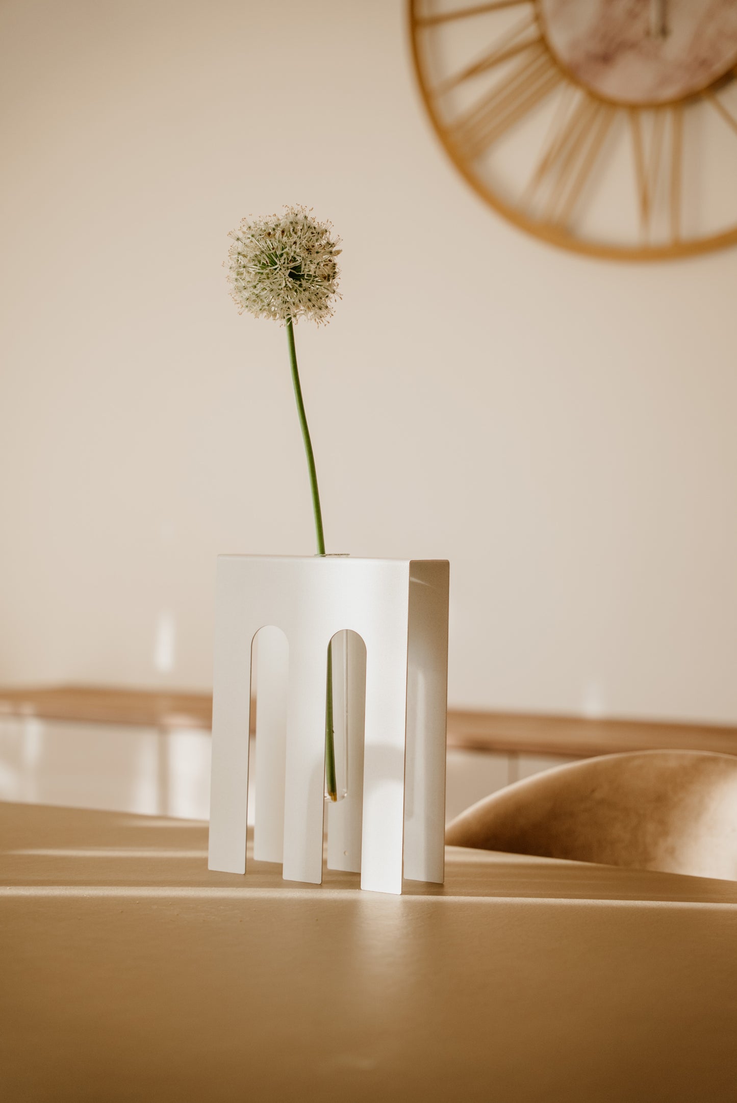 Vaso portafiore decorativo De Chirico