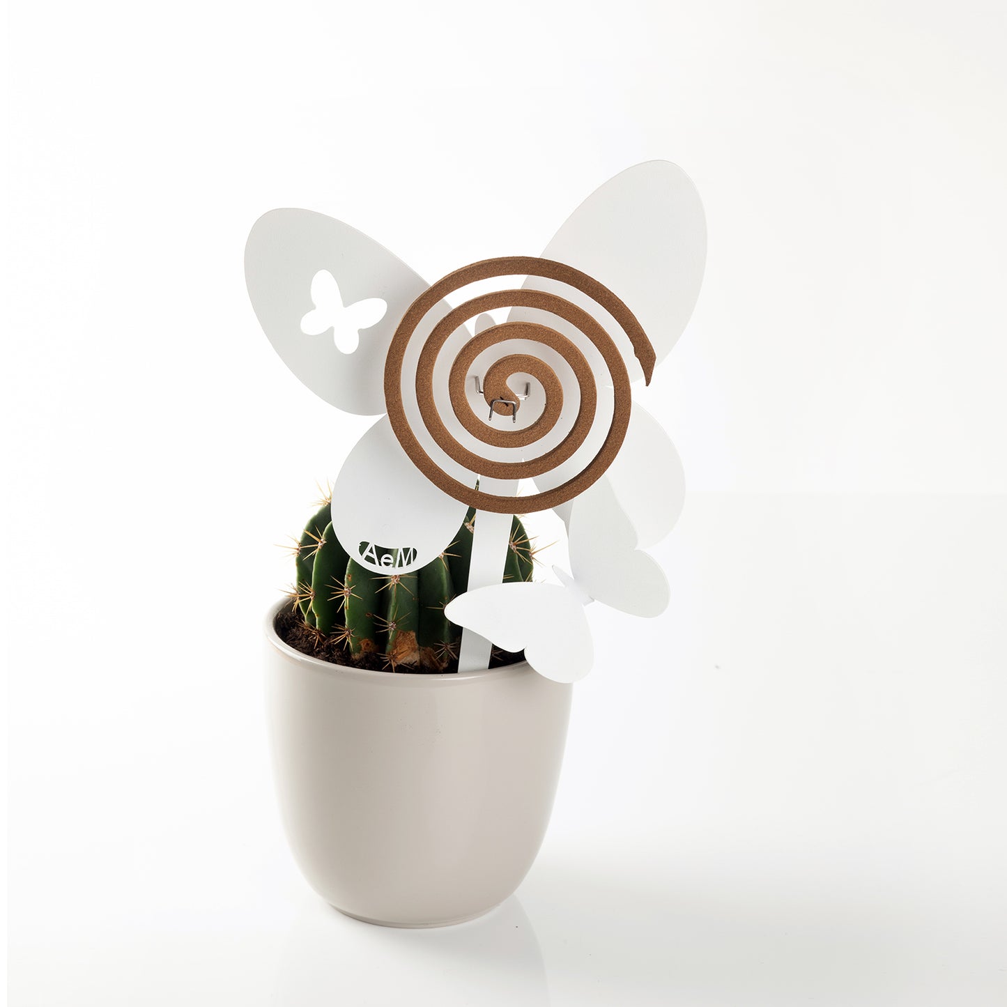 Farfalla vase mosquito repellent holder