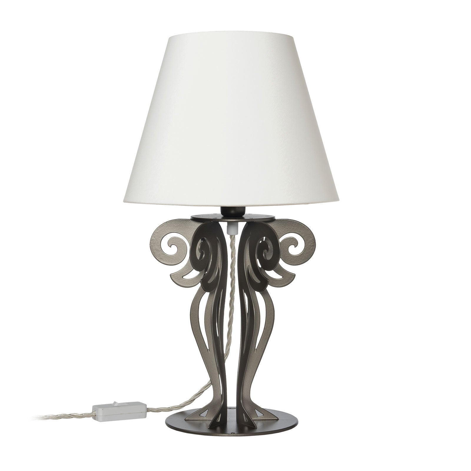 Small table lamp with Circeo shade