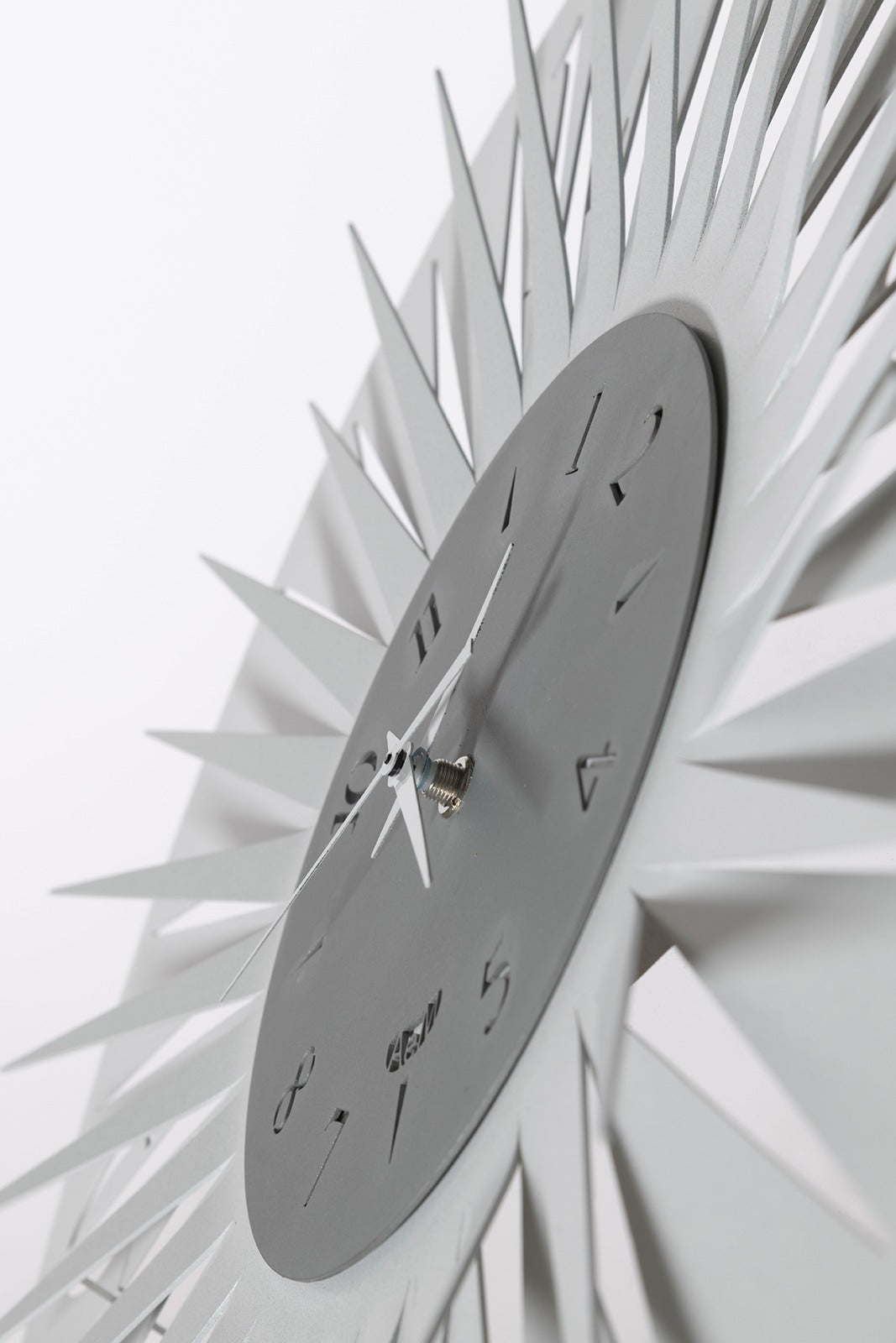 Modern star wall clock Sirio