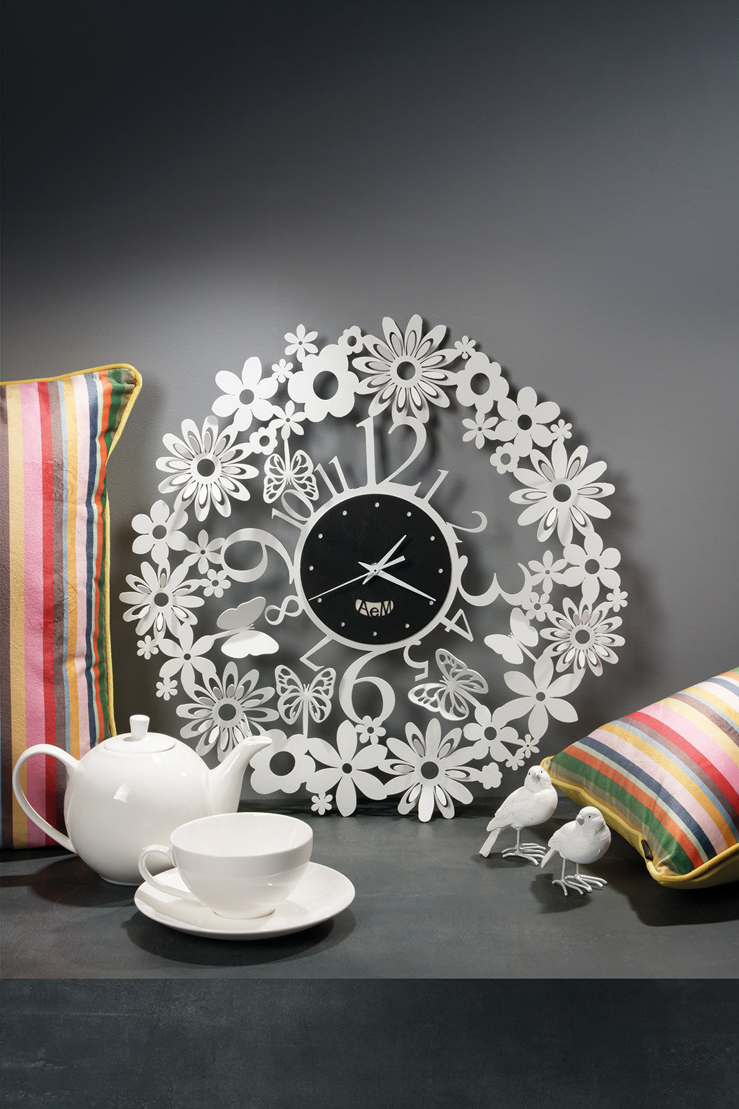 Design wall clock Margherite