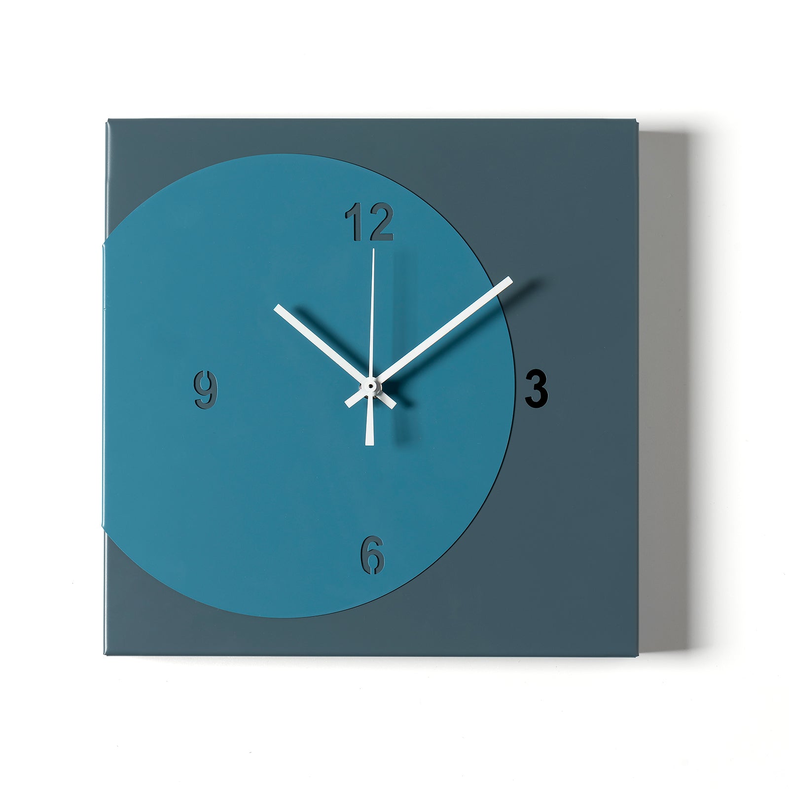 Ecleo minimal design clock