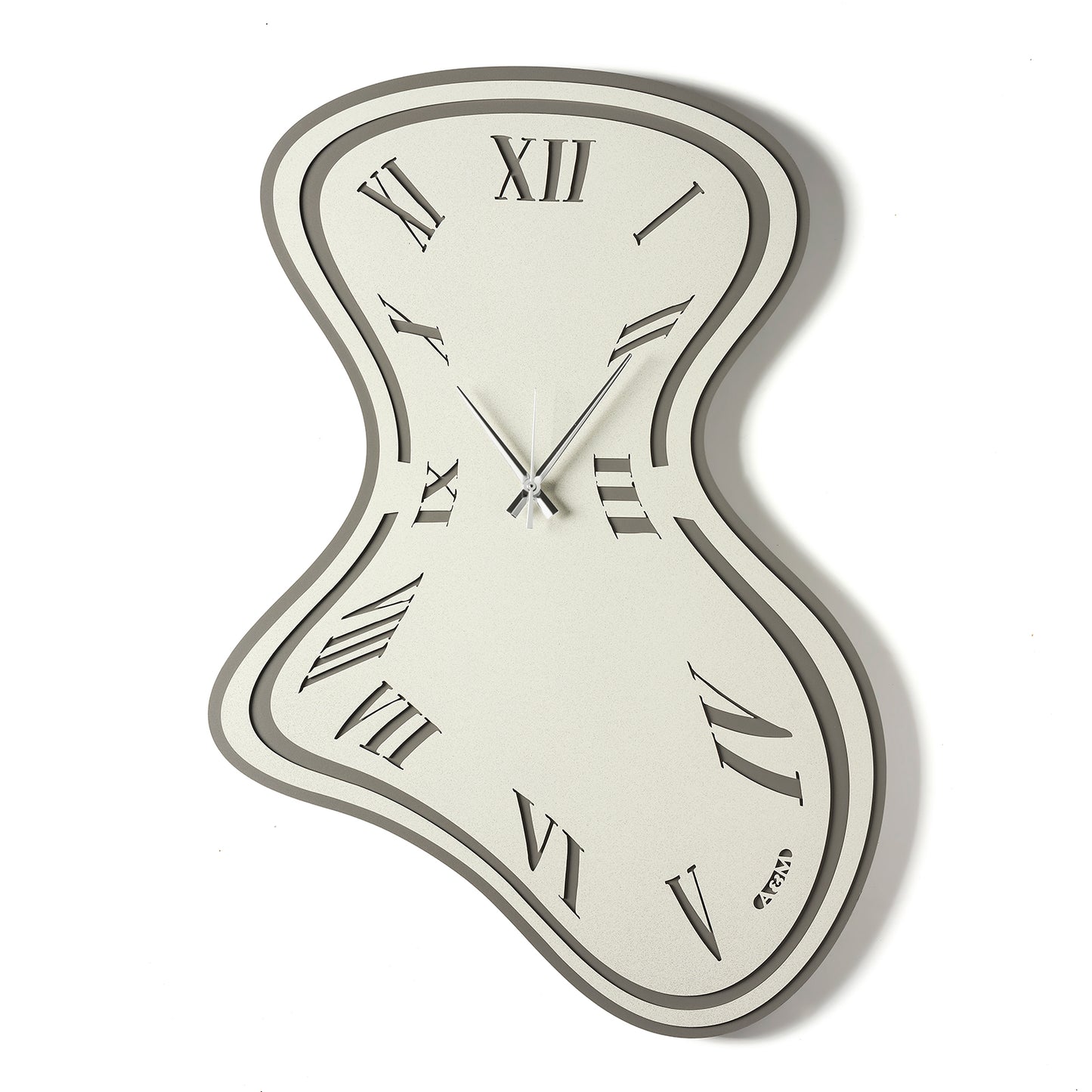 Vista frontale dell' orologio da parete design Dalí con effetto tempo che scorre, fango/avorio.