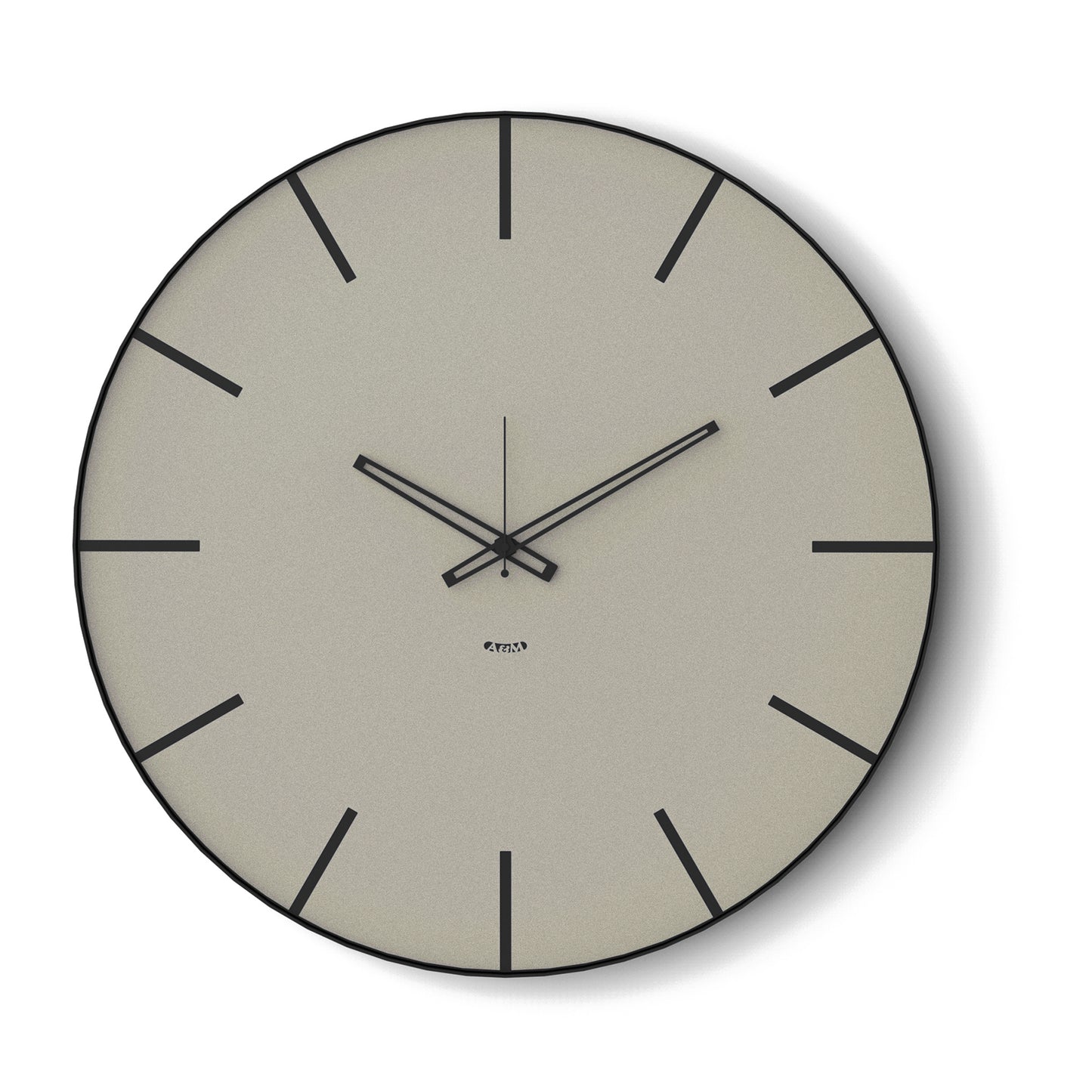 Vista frontale dell'orologio Symbol di Arti&Mestieri, 60 cm di diametro, combinazione colore nero/avorio.