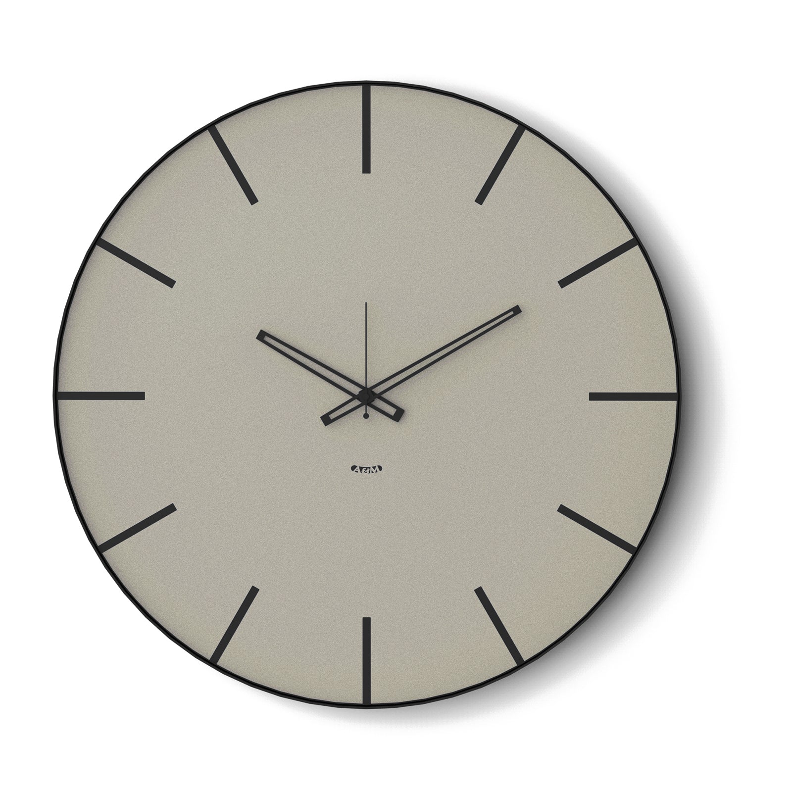 Vista frontale dell'orologio Symbol di Arti&Mestieri, 60 cm di diametro, combinazione colore nero/avorio.