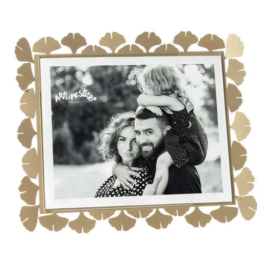 Vista frontale cornice portafoto floreale orizzontale Ginkgo Maxi di Arti&Mestieri, colore miele