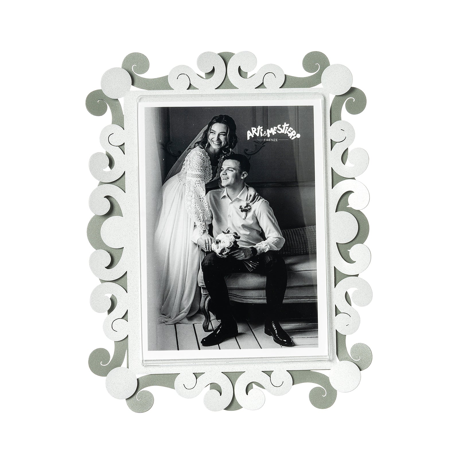 Vista frontale cornice portafoto verticale Koko grande di Arti&Mestieri, colore giada/bianco marmo