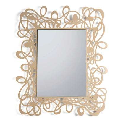 Vista frontale dello specchio particolare della linea Scarabocchio di colore beige. Arti&Mestieri.