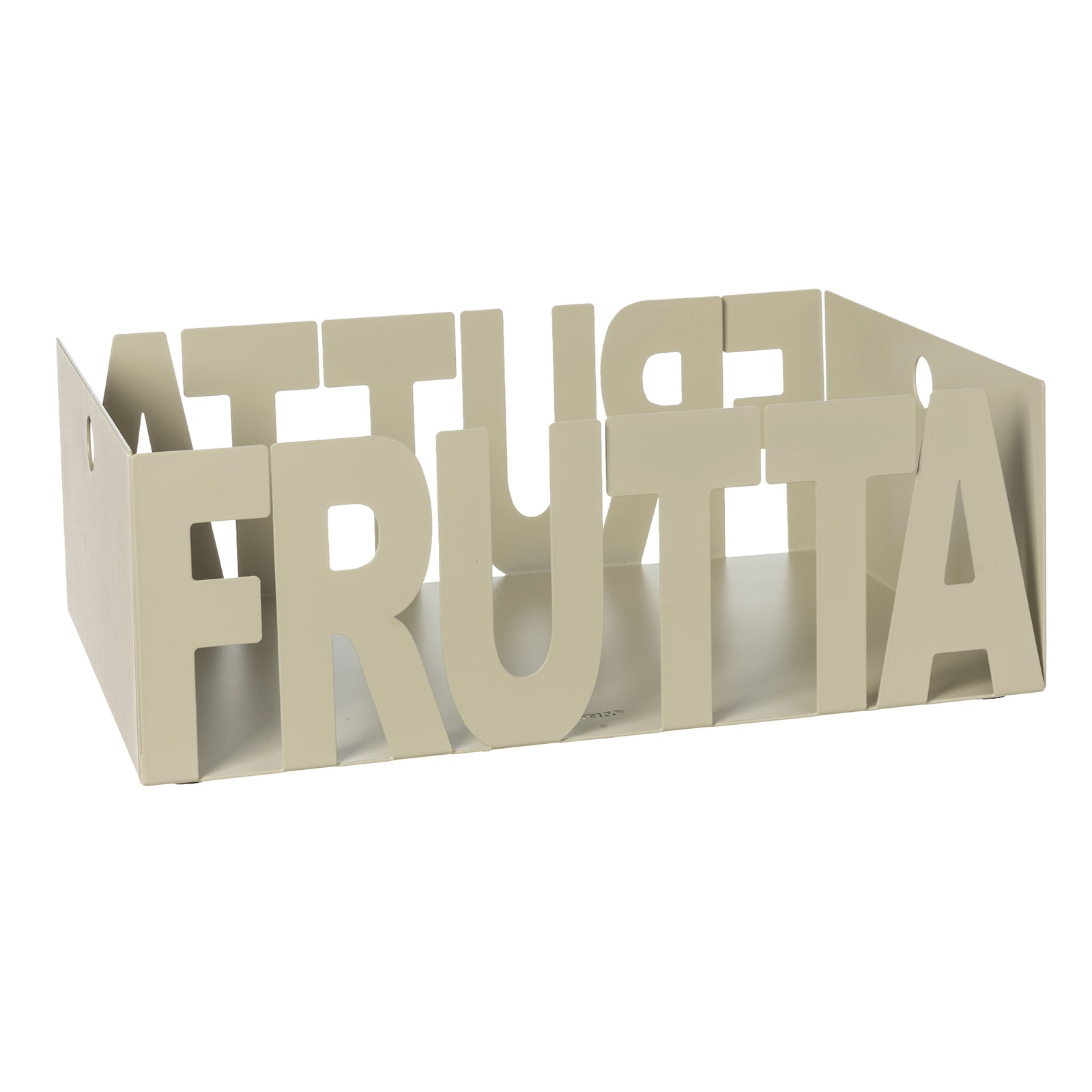 Fruttiera Letter in ferro color chantilly con scritta Fruttiera, vista tre quarti