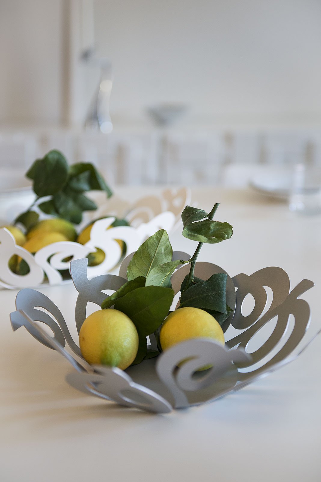 "Nastri" design table centrepiece