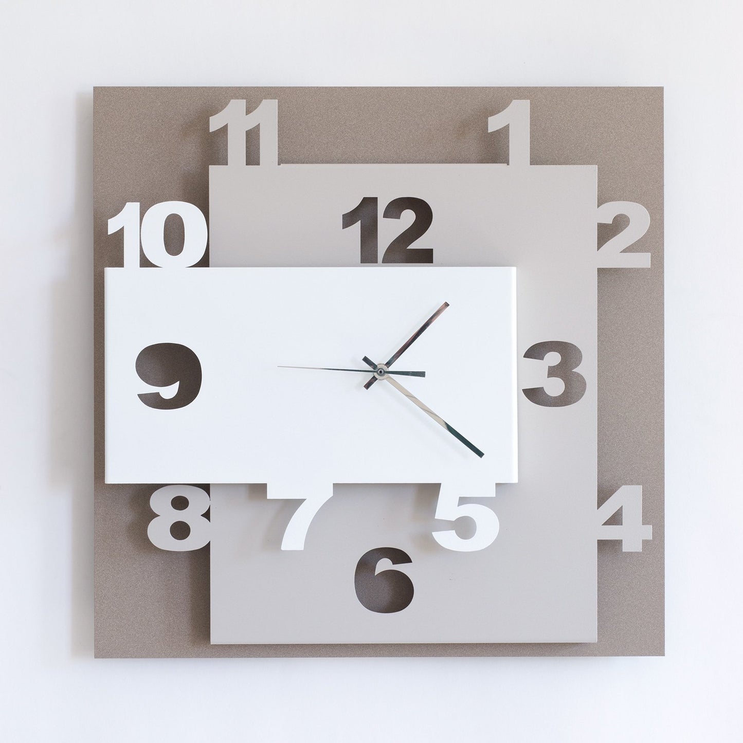 Modern wall clock Ziggurat