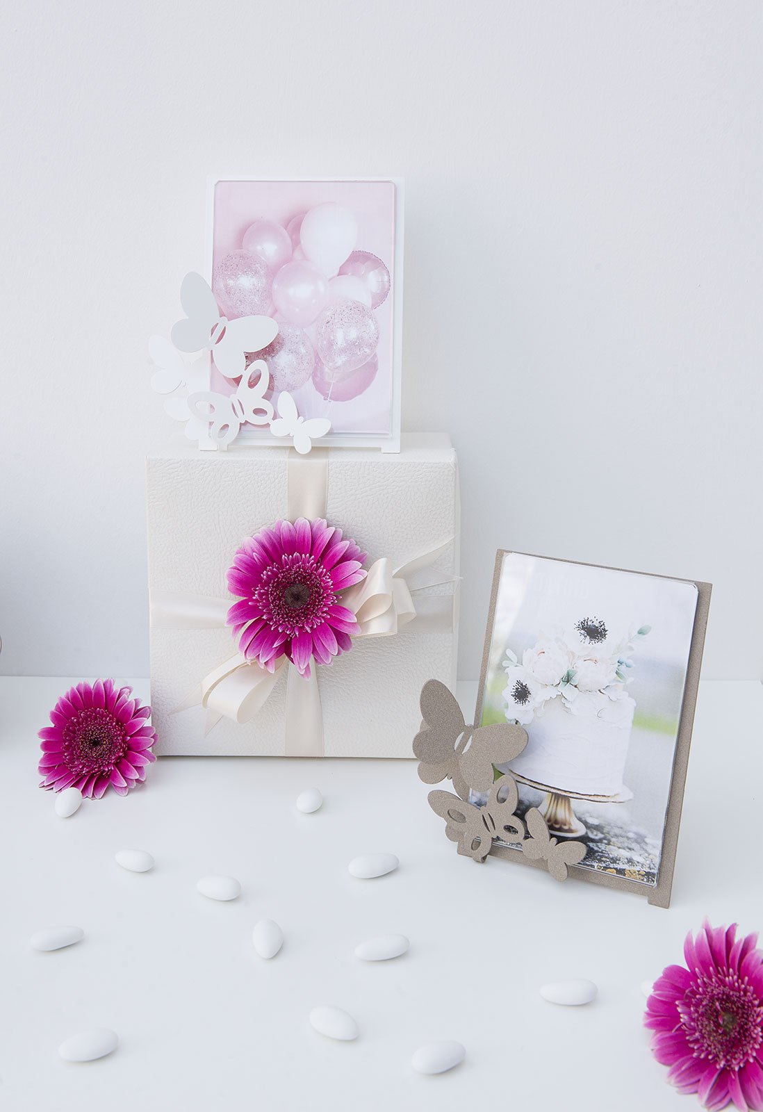 Modern photo frame Farfalle